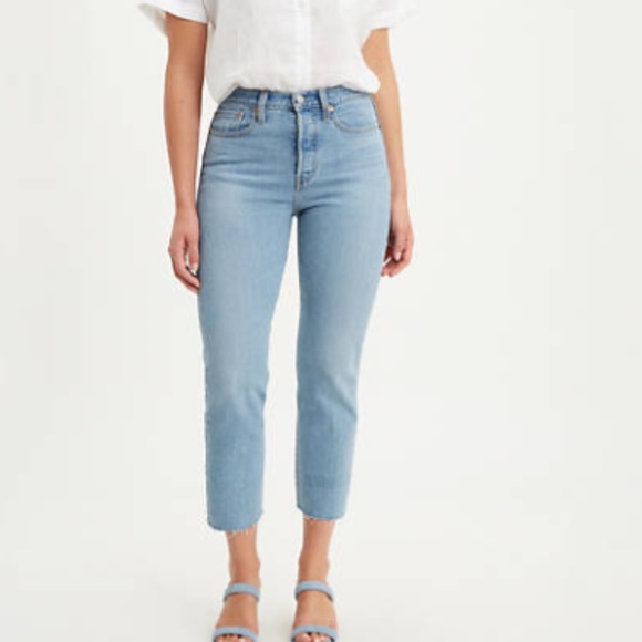 Levi Wedgie Straight Jeans - Picture 2 of 4